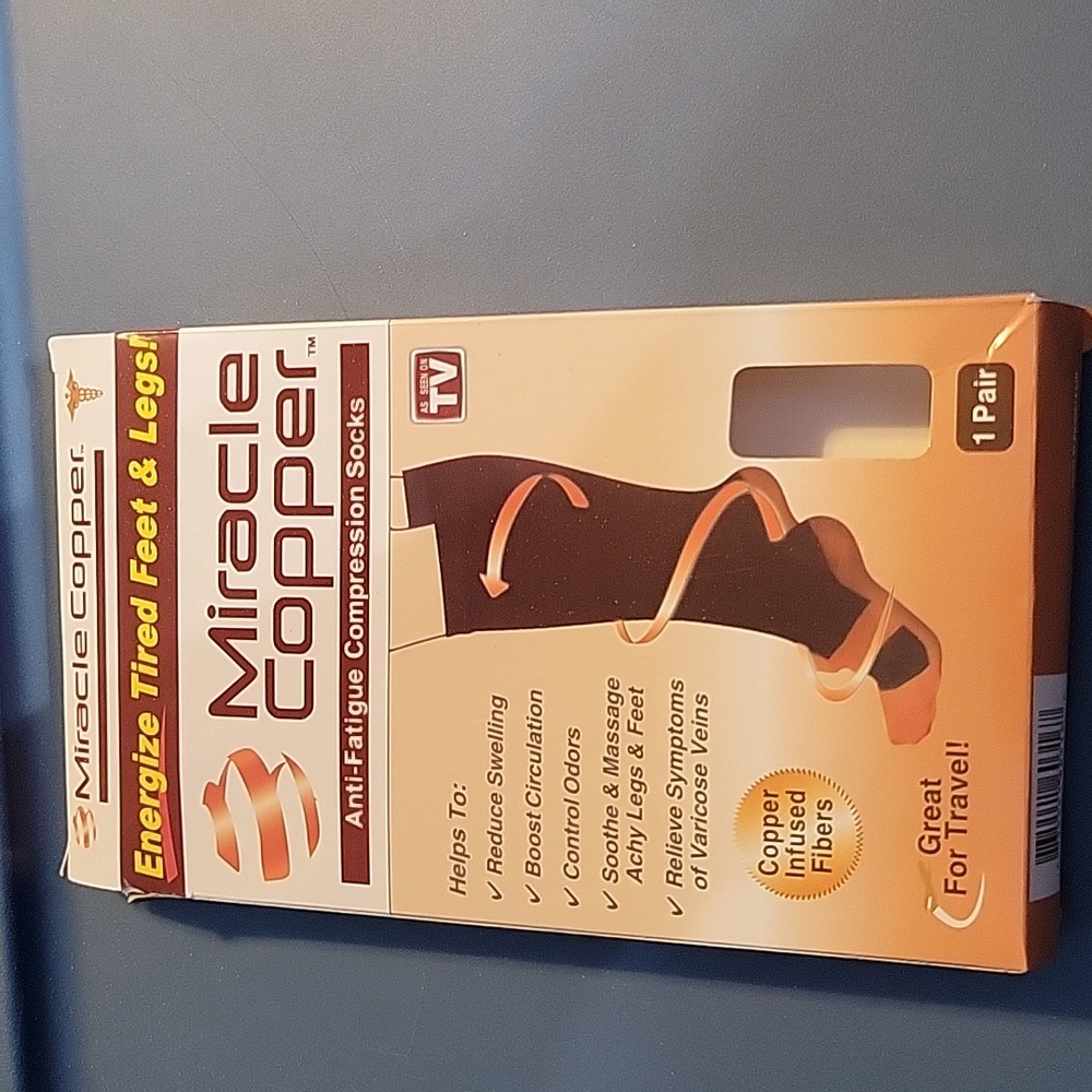 Miracle Copper unisex anti-fatigue compression socks